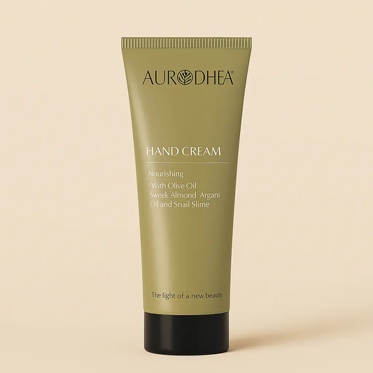 CRÈME MAINS À LA BAVE D’ESCARGOT – ANTI-ÂGE, RÉPARATRICE & UNIFIANTE AURA PHENIX