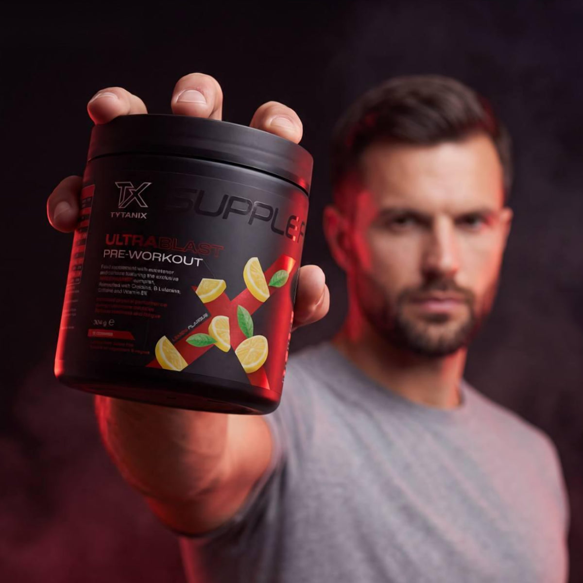 ULTRABLAST – PRE-WORKOUT TOUT-EN-UN POUR DES SÉANCES INTENSES · CRÉATINE, BÊTA-ALANINE & CAFÉINE